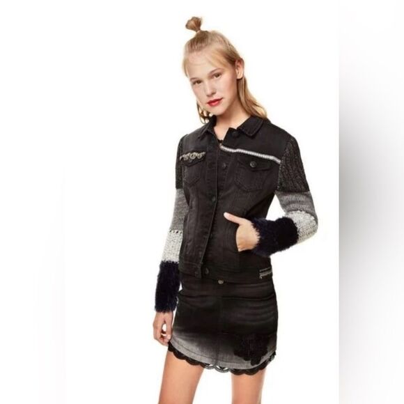 Desigual Exotic Black Denim Knit Sleeve Fur Cuff Embellished Jacket - Picture 3 of 9